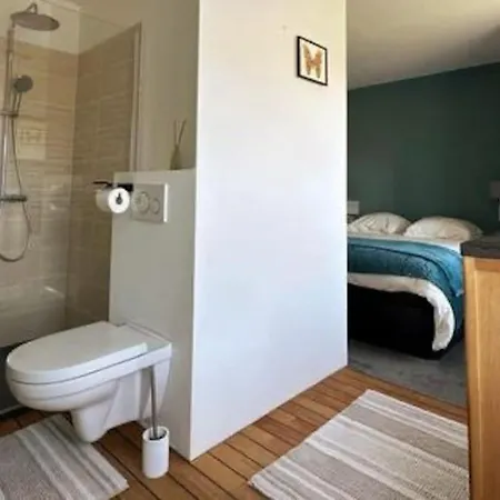 Feriehus La Batisse Chalou *