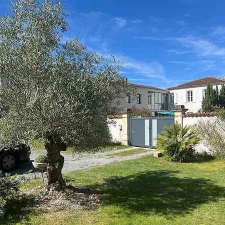 Feriehus La Batisse Chalou